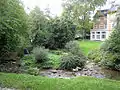 Mündung des Umbachs der Strunde in den Strunde-Kanal,rechts Villa Zanders