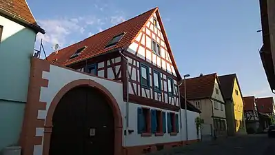 Hofreite und Fachwerk im Ortskern
