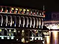 Unilever House, Themse und Blackfriars Bridge, London, bei Nacht