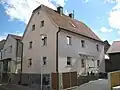Untere Dorfstraße 26, im Kern wohl 17./18. Jahrhundert (vor 1833)