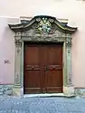 Untere Herrngasse 8, „Barockes Portal“