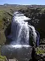 Einer der vielen Wasserfälle im oberen Lauf des Skóga.