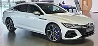 Frontansicht der Limousine