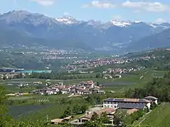 Das mittlere und obere Nonstal mit dem Ilmenkamm im Hintergrund