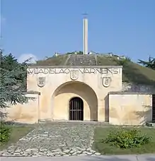 Ein bulgarischer Kenotaph in Warna zu Ehren des Königs Władysław.