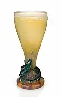 Vase mit Eidechse