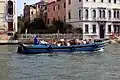 UPS auf dem Canal Grande in Venedig