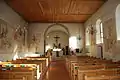 Innenansicht der Kirche mit den Fresken aus dem 15. Jahrhundert