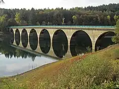 Klamer Brücke bei Niedrigswasser