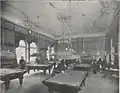 Billard-Saal des Victoria-Cafés.