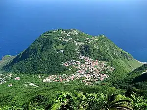Windwardside, gesehen vom Mt. Scenery