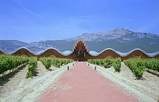 Bodegas Ysios in der Rioja Alavesa