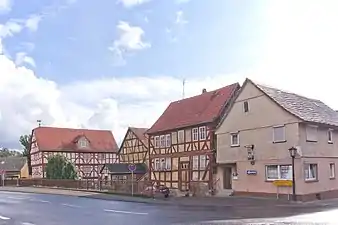 Knick der B 62 an der Einmündung Neustädter Straße