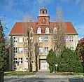 Gartenstadt Hellerau: Volksschule Hellerau; 84. Oberschule; 84. Grundschule (Einzeldenkmal zu ID-Nr. 09210046)