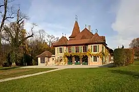 Das Von-Rütte-Gut in Sutz, Familiensitz und ab 1871 durch den Architekten ausgebaut