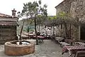 Platz an der Kirche