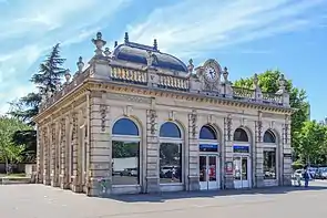 Empfangsgebäude an der Avenue Foch (2017)
