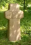 Gedenkstein von 1983 an der Deisterpforte für drei verunfallte Konventualinnen des Klosters