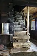 Treppe ins Obergeschoss