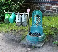 Wasserbrunnen auf dem Friedhof