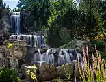Wasserfall im Alpinum