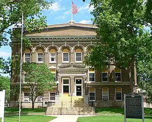 Webster County Courthouse, gelistet im NRHP Nr. 81000379