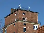 Behältergeschoss mit installierten Webcams