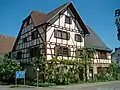Haus mit Kreuzgiebel von 1809