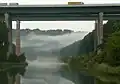 Die Brücken über dem nebeligen Flusstal der Werra (2010)