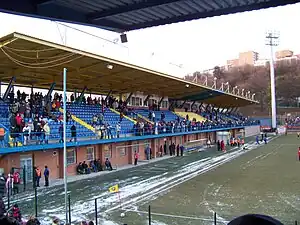Die Haupttribüne im Westen des Stadions Letná