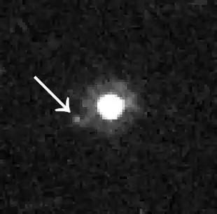 Quaoar und Weywot (links von Quaoar), Aufnahme des Weltraum­teleskops Hubble