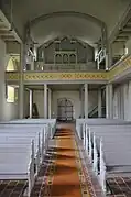 Empore mit Orgel