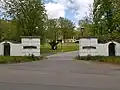 Einfahrt zum Hesslerhof vom Unteren Zwerchweg