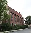 Ostflügel mit Turnhalle (jetzt Mensa) und Aula