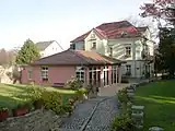 Weisses Villa ist heute ein Hotel