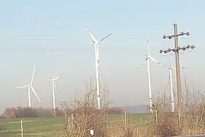 Windpark Immenrode von der Bundesstraße 6 aus