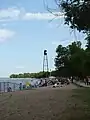 Strand mit Wasserturm