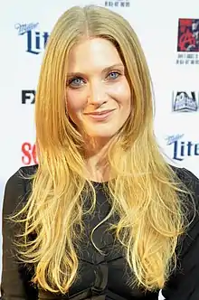 Winter Ave Zoli (2014)
