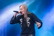Sänger Jari Mäenpää