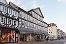 Wohn- und Geschäftshaus