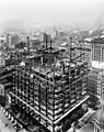 Das Woolworth Building während der Bauphase, Februar 1912