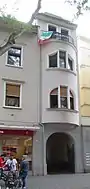 Reste des Jugendstil-Dekors an der Nr. 12