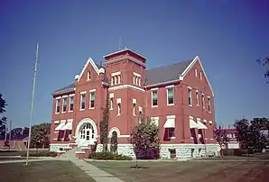 Worth County Courthouse in Northwood, gelistet im NRHP Nr. 81000705