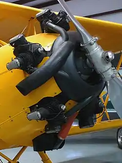Wright R-540 Whirlwind in einer Travel Air 16E
