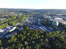 Wuppertaler Quartier Industriestraße mit dem Gasbehälter Möbeck