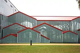 Der Thermenschutzbau