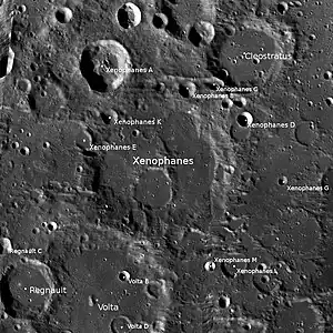 Xenophanes mit Nebenkratern (LROC-WAC)