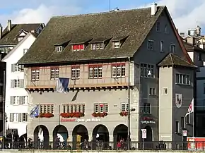 Limmatquai, «Haus zum Rüden» (Constaffel)