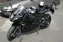 Modell ZX600R von 2009 in schwarz