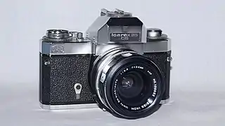 Zeiss Ikon Icarex 35 CS mit Objektiv Zeiss Ikon BM Wide-Auto 1:2.8/35mm